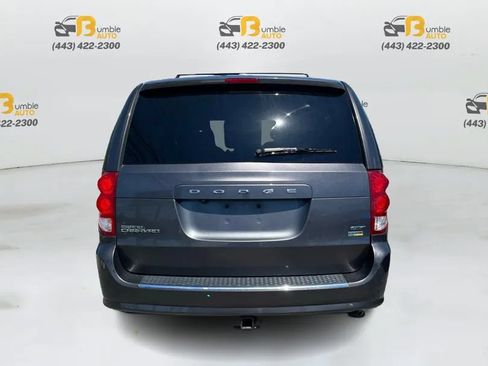 Used 2018 Dodge Grand Caravan GT FWD image 6