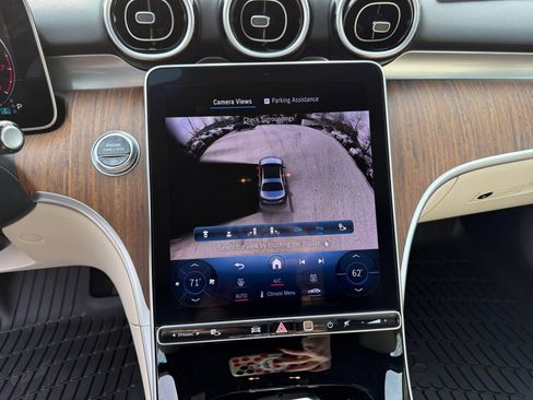 Used 2024 Mercedes-Benz C 300 4MATIC Sedan image 23