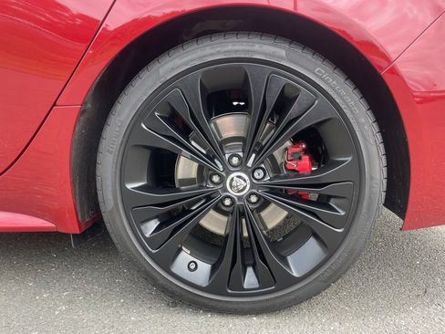 Used 2024 Jaguar XF R-Dynamic SE image 6