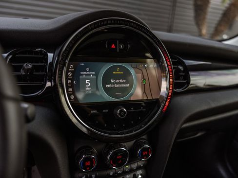 Used 2024 MINI Cooper S FWD image 15