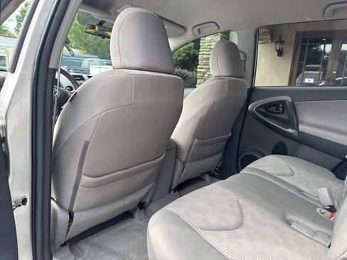 Used 2012 Toyota RAV4 4WD w/ Value Pkg image 13