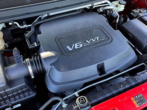 Used 2016 Chevrolet Colorado LT w/ LT Convenience Package RWD image 30