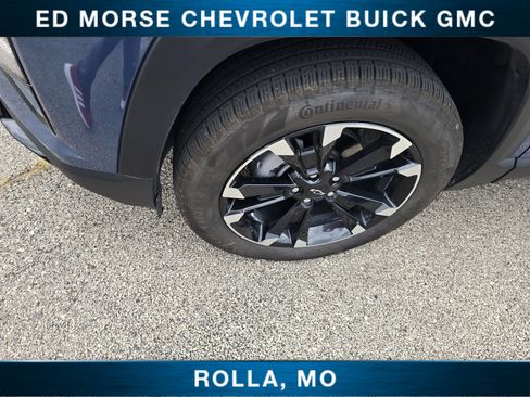 Certified 2026 Chevrolet Equinox RS w/ Convenience Package III FWD image 9