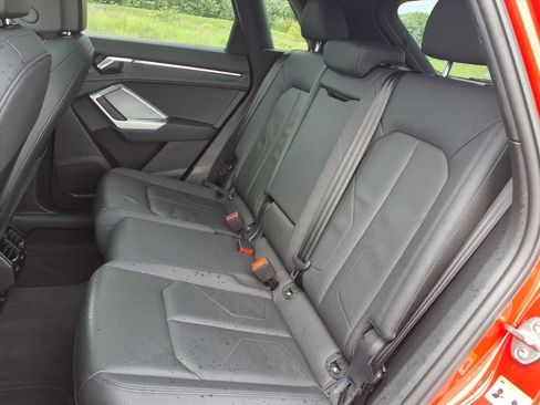 Used 2025 Audi Q3 2.0T Premium AWD/4WD image 27