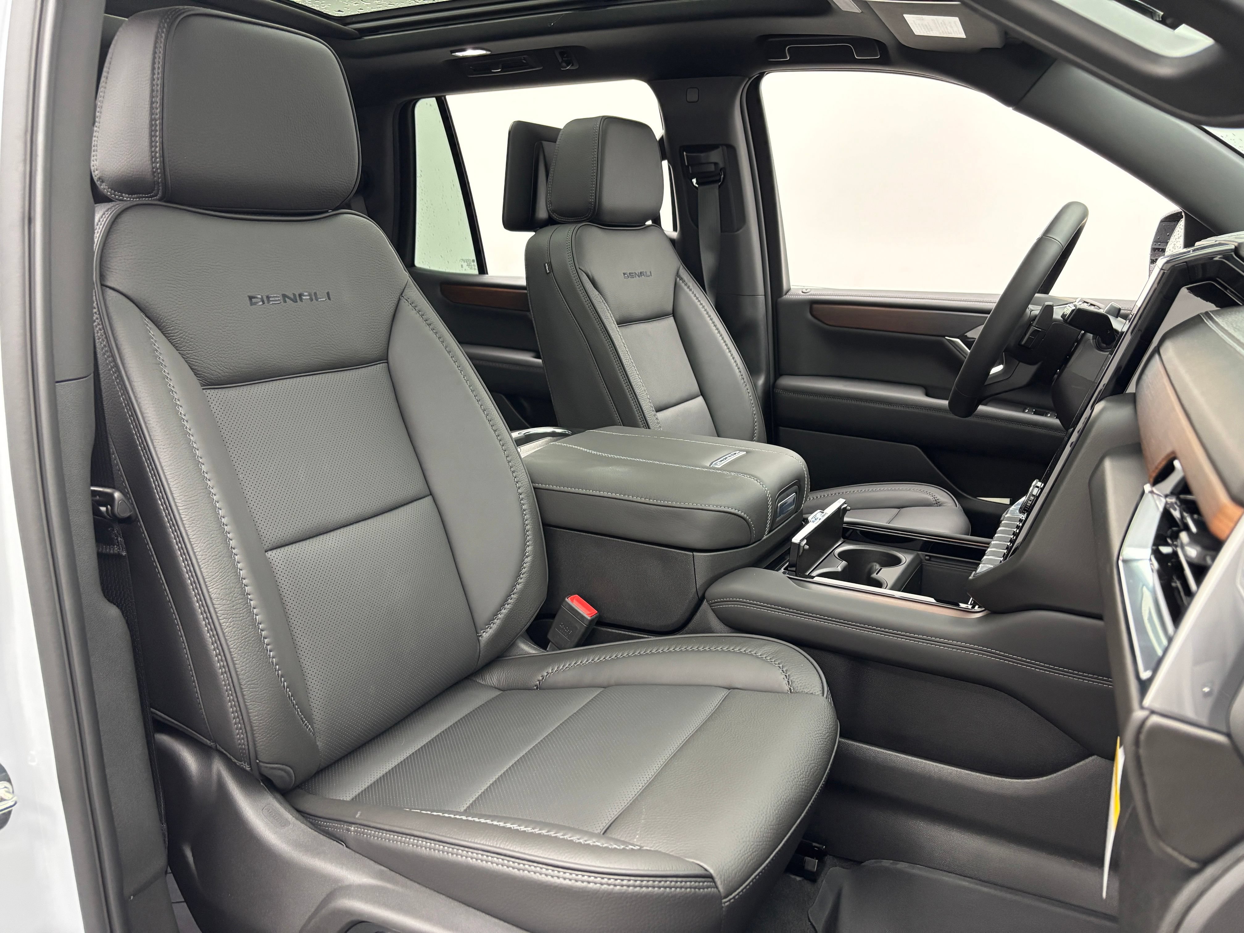 New 2026 GMC Yukon Denali w/ Advanced Technology Package AWD/4WD image 41