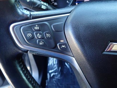 Used 2020 Chevrolet Equinox LT FWD image 14