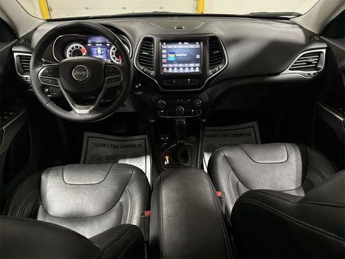 Used 2021 Jeep Cherokee Latitude Lux w/ Sun & Sound Group image 10