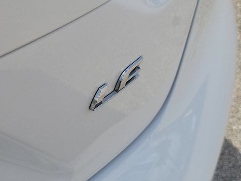 Used 2024 Toyota Corolla LE FWD image 7