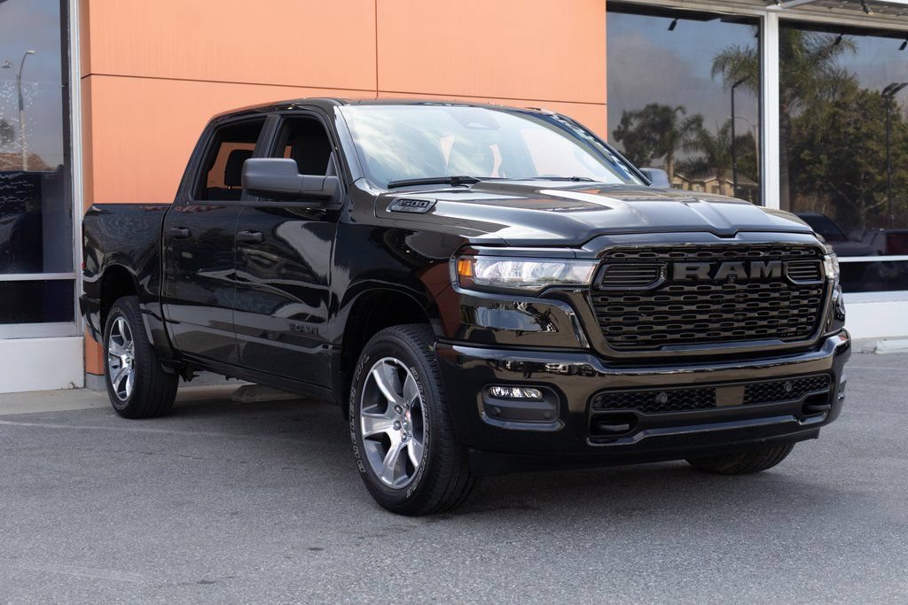 Used 2025 RAM 1500 Tradesman AWD/4WD image 6
