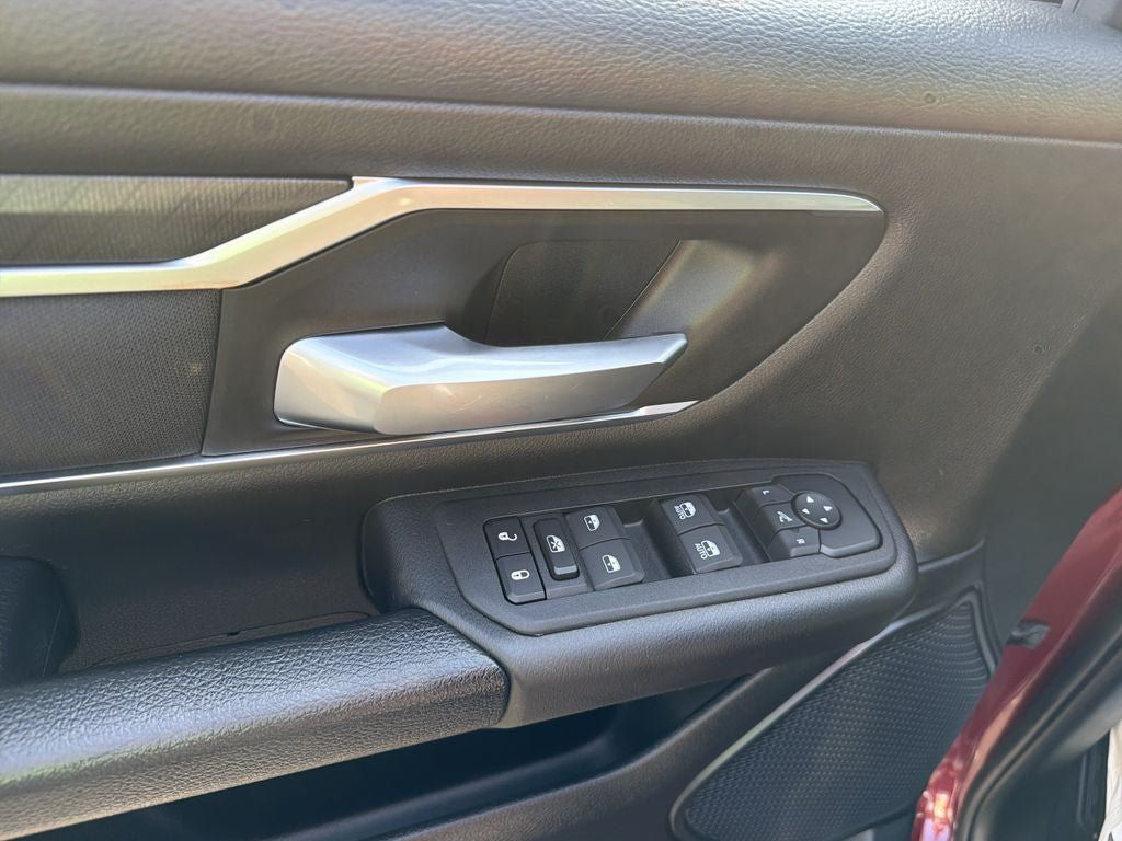 Used 2025 RAM 1500 Big Horn AWD/4WD image 15
