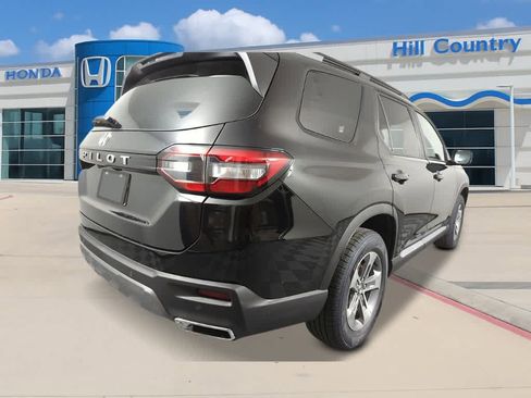 New 2026 Honda Pilot EX-L image 4