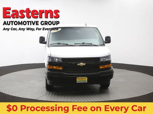 Used 2021 Chevrolet Express 2500 RWD image 44