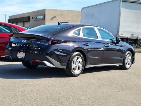 New 2026 Hyundai Sonata SE image 2