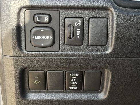 Used 2014 Toyota 4Runner SR5 RWD image 21