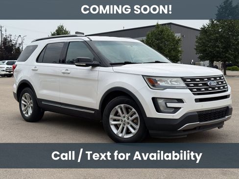 Used 2016 Ford Explorer XLT w/ Equipment Group 202A FWD image 1