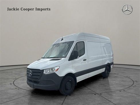 New 2024 Mercedes-Benz Sprinter 144 Cargo image 25