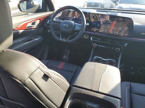 New 2026 Chevrolet Traverse RS w/ LPO, Floor Liner Package image 12