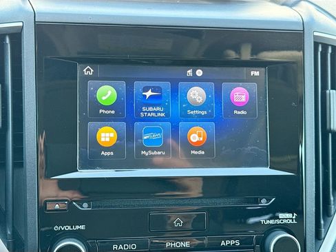 Used 2020 Subaru Crosstrek 2.0i Premium w/ Moonroof Package 2 image 17