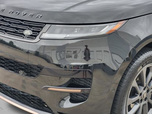 Used 2023 Land Rover Range Rover Sport SE Dynamic image 30