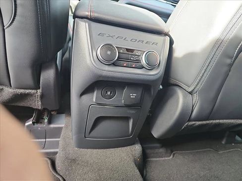 New 2026 Ford Explorer ST-Line w/ ST-Line Street Pack image 10