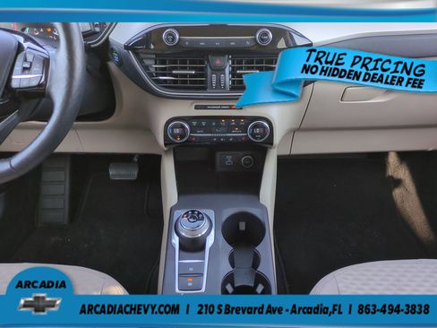 Used 2021 Ford Escape SE w/ Convenience Package AWD/4WD image 18