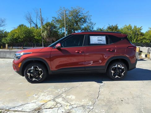 New 2026 Kia Seltos S image 5