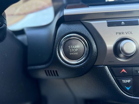 Used 2016 Lexus ES 350 image 23