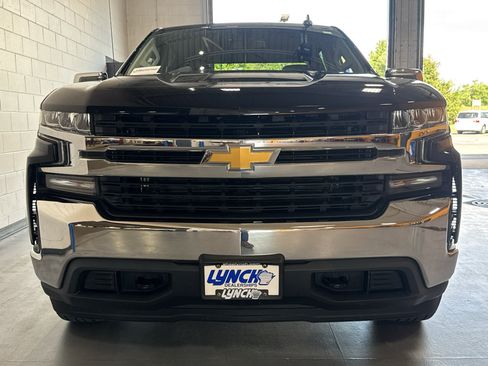 Used 2019 Chevrolet Silverado 1500 LT w/ All-Star Edition AWD/4WD image 9