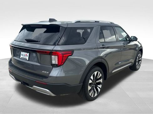 Used 2025 Ford Explorer Platinum w/ LUX Leather Package AWD/4WD image 9