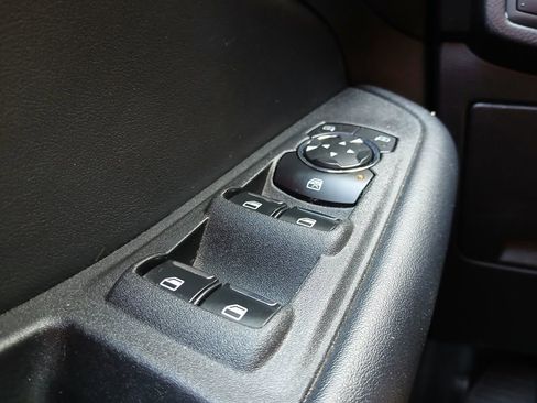 Used 2023 Ford Edge SEL image 24