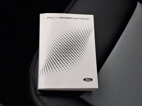 Certified 2024 Ford Explorer XLT w/ Equipment Group 202A image 26