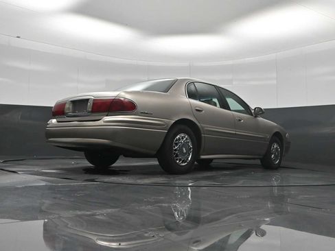 Used 2002 Buick Le Sabre Custom FWD image 30