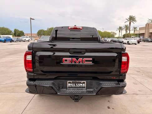Used 2024 GMC Canyon AT4 w/ LPO, Skid Plate Package AWD/4WD image 9