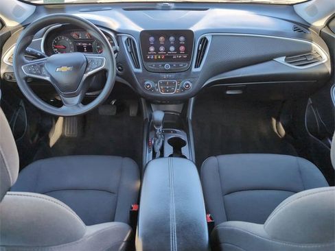 Used 2024 Chevrolet Malibu LT image 20