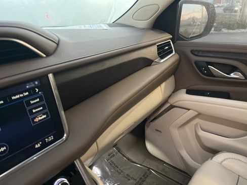 Used 2021 GMC Yukon Denali image 28