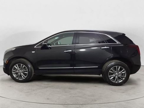 Used 2022 Cadillac XT5 Premium Luxury image 2