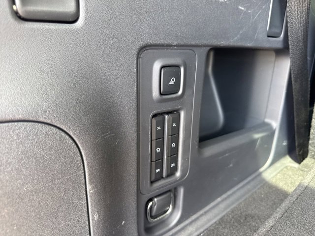 Used 2025 Ford Expedition Active AWD/4WD image 34