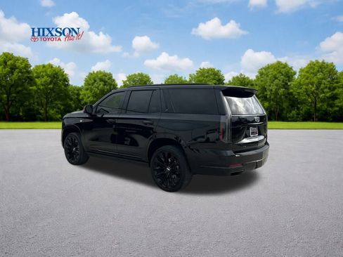 Used 2025 Cadillac Escalade Sport Platinum w/ LPO, ONYX Package image 5