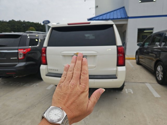 Used 2015 Chevrolet Tahoe LT AWD/4WD image 18