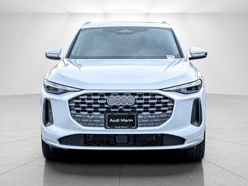 New 2025 Audi Q5 Premium image 8