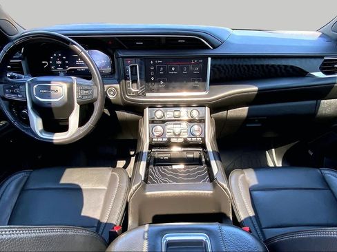 Used 2023 GMC Yukon Denali w/ Denali Reserve Package AWD/4WD image 14