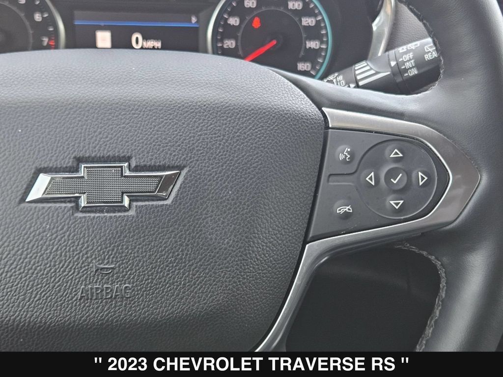 Used 2023 Chevrolet Traverse RS w/ LPO, Floor Liner Package FWD image 27