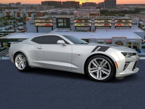 Used 2017 Chevrolet Camaro SS image 1