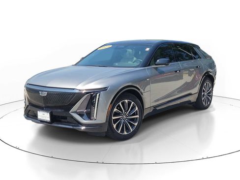 Used 2024 Cadillac Lyriq Sport RWD image 1