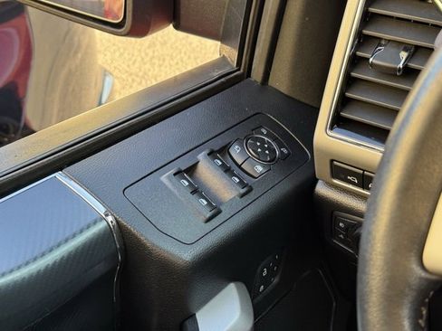 Certified 2019 Ford F150 Lariat w/ Equipment Group 502A Luxury image 32