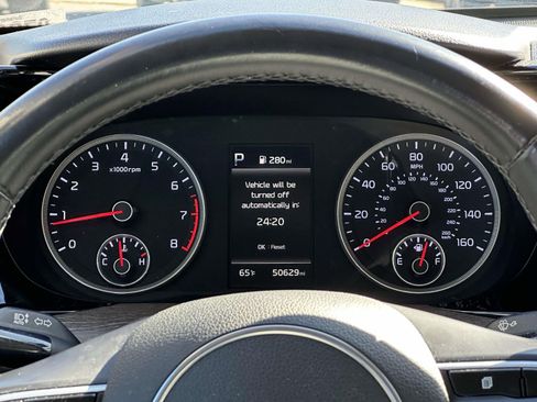 Used 2021 Kia K5 EX image 11