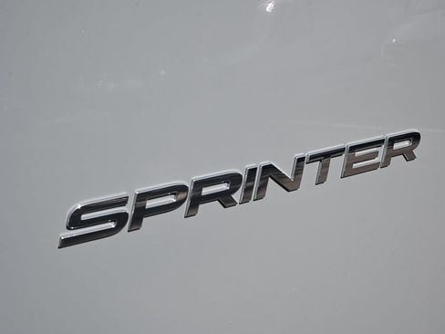 Used 2025 Mercedes-Benz Sprinter 2500 image 26
