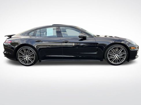 Used 2018 Porsche Panamera 4S image 12
