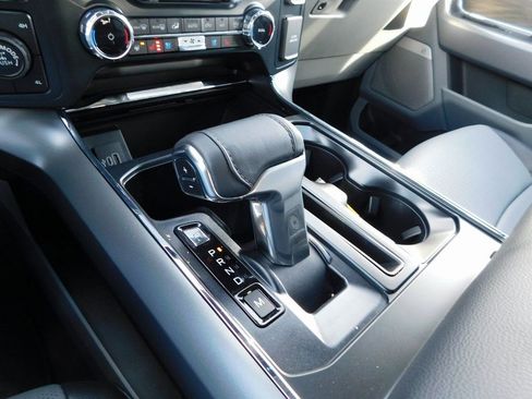 New 2025 Ford F150 Lariat w/ Equipment Group 501A Mid image 42