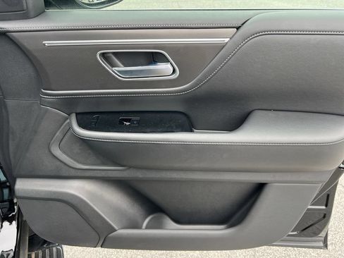 Certified 2025 INFINITI QX80 Pure AWD/4WD image 18